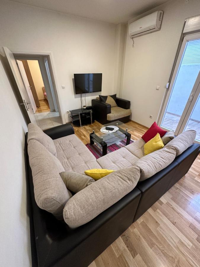Selena Apartment Podgorica Bagian luar foto